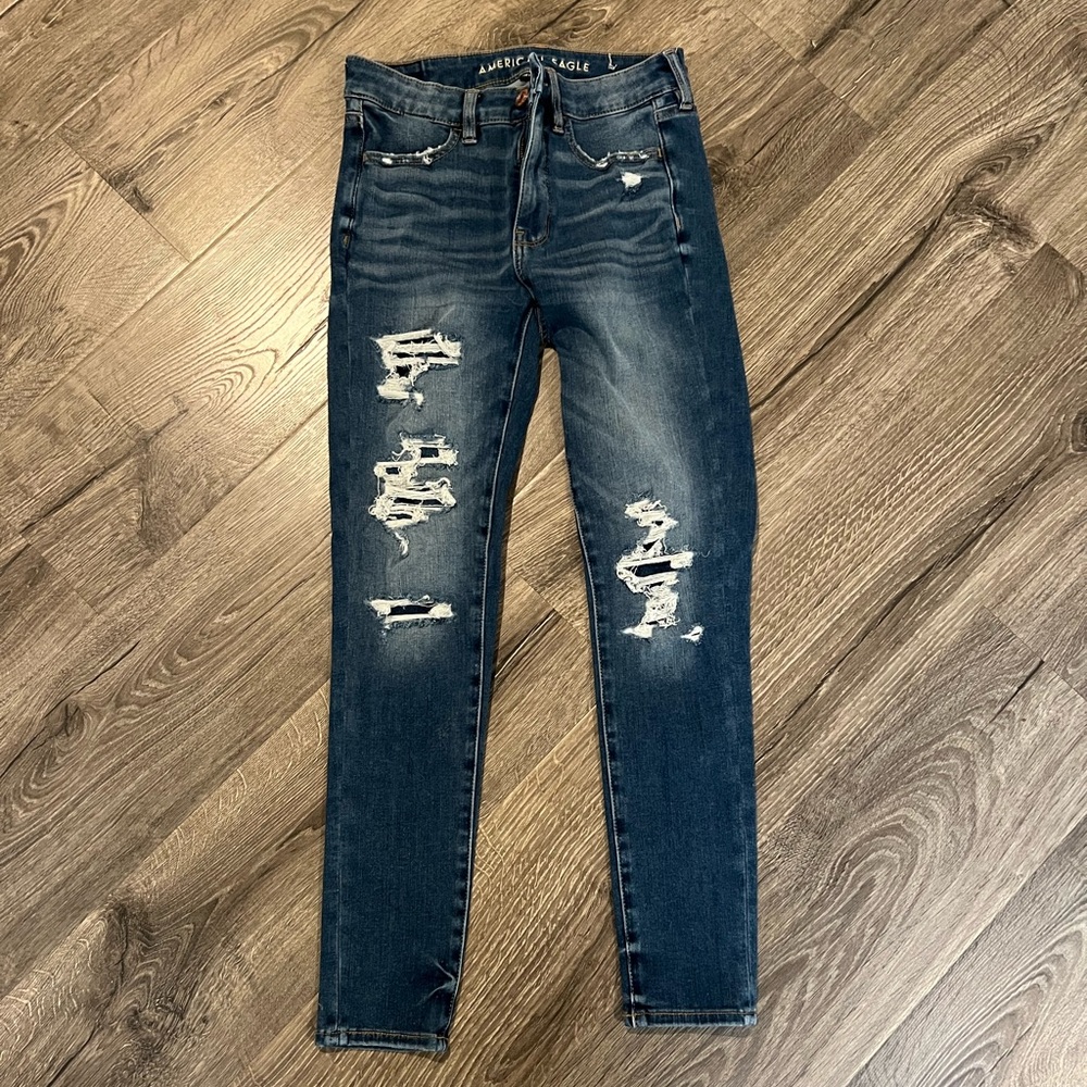 American Eagle Jeans; distressed